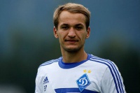 Євген Макаренко у відпустці: парсейлінг та флайборд