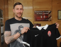 Офіційно: Сіваков перейшов у «Зорю»