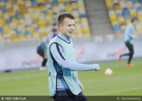 Роман Бебех: «Виявляється, у Коноплянки ще місяць контракту з «Дніпром»