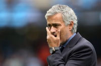 Автобус без водія. Інтернет глумиться над «Челсі»