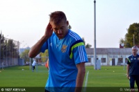 Михайло Смоловий: «Невиклик Ярмоленка до збірної? У нас завжди так ставилися до ветеранів. Єдине виключення – це той, що зараз десь у Пітері. Йому сраку цілували до останнього»