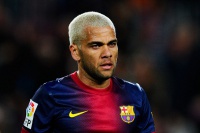 Алвес: «В Африці і Південній Америці постійно гине куди більше людей, ніж після теракту в Парижі, але для світу це не так важливо»