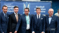 19.05.16 - Презентація офіційного ділового одягу для ФФУ на ЄВРО-2016 - ФФУ