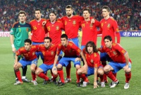 Хто одягає учасників Євро-2016?