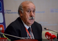 Головний тренер збірної Іспанії Вісенте дель Боске підтвердив відставку і попрощався з футболом