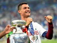 Чому Роналду вже виграв «Золотий м'яч»