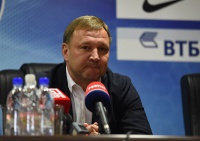 Юрій Калітвінцев: «Мабуть, московському «Динамо» треба грати в два захисника і вісім нападників?»