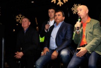 Перегляд легендарного матчу в компанії легенд