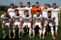 Перша ліга: З акцентом на спаринги