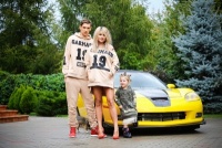 Сніжана Гармаш: «Денису не до господарських справ, тому картину і я прибити можу»