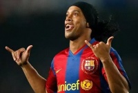 Як Роналдінью 14 років тому забив перший гол за «Барселону»