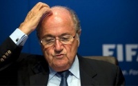 Зепп Блаттер опублікував обкладинку книги з помилкою в своєму  імені. ФОТО