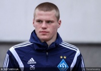 Бурда пропустив тренування збірної, але летить із командою до Іспанії