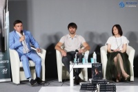 Як Олександр Шовковський презентував автобіографію