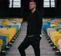 Ярмоленко проводить відпустку в Києві і приїхав підтримати екс-партнера