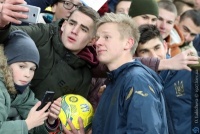 Зинченко против Безуса: удары на 100 долларов