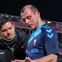 Испанские СМИ: «Наши арбитры за что-то мстят украинцу Роману Зозуле?»