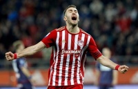 У стані суперника. Хет-трик Фортуніса допоміг «Олімпіакосу» розгромити «Ларису»