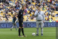 Голкіпер «Динамо» vs аматори: серія пенальті на НСК «Олімпійський»