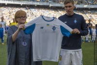 «Проста, як гра при Хацкевичі». Вболівальники розкритикували нову форму «Динамо»