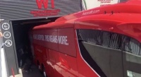 Курйоз дня: Автобус «Ліверпуля» застряг у тунелі по дорозі на стадіон фіналу Ліги чемпіонів