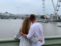 Циганков подивився матч «Динамо» - «Колос» в компанії чарівної дівчини