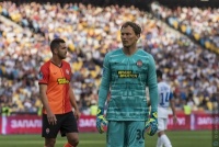 Ахметов считает, что клуб должен продлить контракт с Пятовым