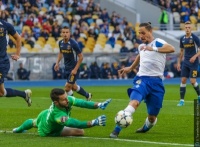 «Фран Соль постійно в офсайді – як йому пасувати?»: скандал між «Маріуполем» та «Шахтарем», або Чим не сподобалося «Динамо»