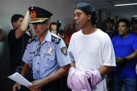 Юбилей в тюрьме. Невероятная история Роналдиньо