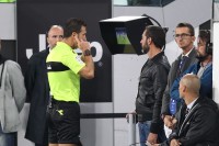 Серія А буде змушена відмовитися від VAR, якщо чемпіонат вдасться відновити