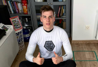 Лунін взяв участь у челенджі Роналду – українець сильно відстав від Кріштіану