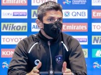 Коронавирусная катастрофа. В клубе сына Луческу 27 инфицированных