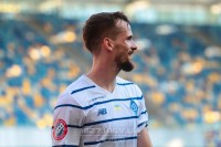 «Впав один раз — і одразу пенальті», — Кенджора підколов Цитаїшвілі за пенальті в матчі з румунами