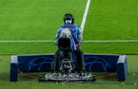 УАФ втратила телеправа: підписано зміни до закону, який передає права на трансляції матчів Прем'єр-ліги клубам