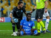 Бущан и Кендзера в сборной лучших игроков ответных матчей плей-офф отбора ЛЧ