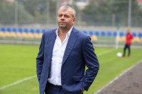 Керівництво Винниківської тютюнової фабрики заявило про блокування роботи та рейдерське захоплення. Її співвласником є ​​засновник «Руху» Козловський