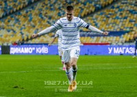 Лео Месси стал игроком года по версии Sky Sports. Малиновский - лучший из украинцев, Цыганков - из динамовцев