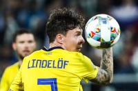 Сборная Швеции стала жертвой нового правила ФИФА – клубы АПЛ массово отказались отпускать игроков в лагерь скандинавов