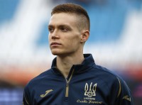 Виктор Леоненко: «Как и в 90-х, на поле у сборной Украины только один Витя»