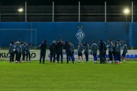 С Бойко и Нещеретом. Стало известно, в каком составе «Динамо» готовится к «Барселоне»