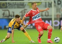 «Сент-Трюйден» Філіппова обіграв «Кортрейк» Макаренка – чергове українське протистояння у Бельгії 