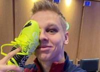 Зинченко похвастался новыми бутсами