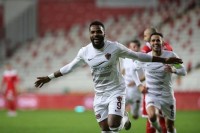 «Динамо» хотело обменять Жерсона на Бупендзу с небольшой доплатой