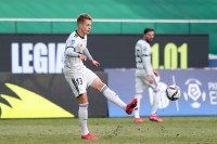 «Легия» вместе с Шабановым удержала победу над «Вартой», Русин в заявку на игру не попал