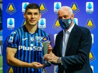 Малиновский стал лучшим ассистентом Серии А, опередив Лукаку и Куадрадо