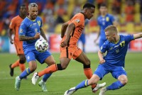 Виктор Леоненко: «Марлос, Малиновский и Зинченко не умеют отбирать мяч»