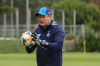 Михайло Михайлов: воротар, учитель воротарів