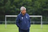 До прихода в «Динамо» Луческу мог возглавить швейцарский клуб