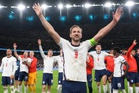 Константин Віхров: «У англичан есть небольшое преимущество»