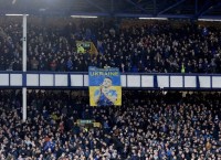 «Евертон» Миколенка збирає кошти для України